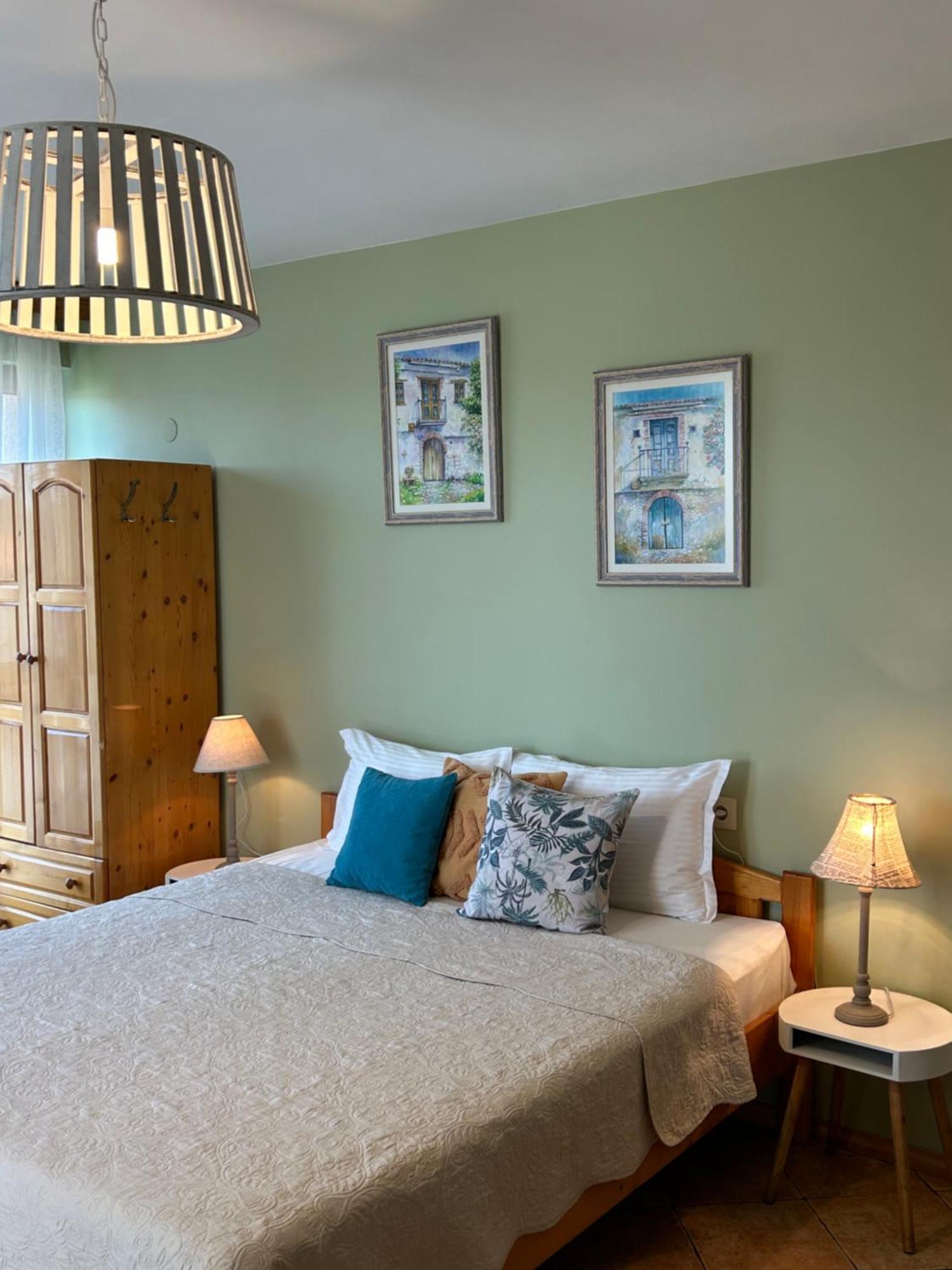 Kalina Guest Rooms Sozopol Exterior foto