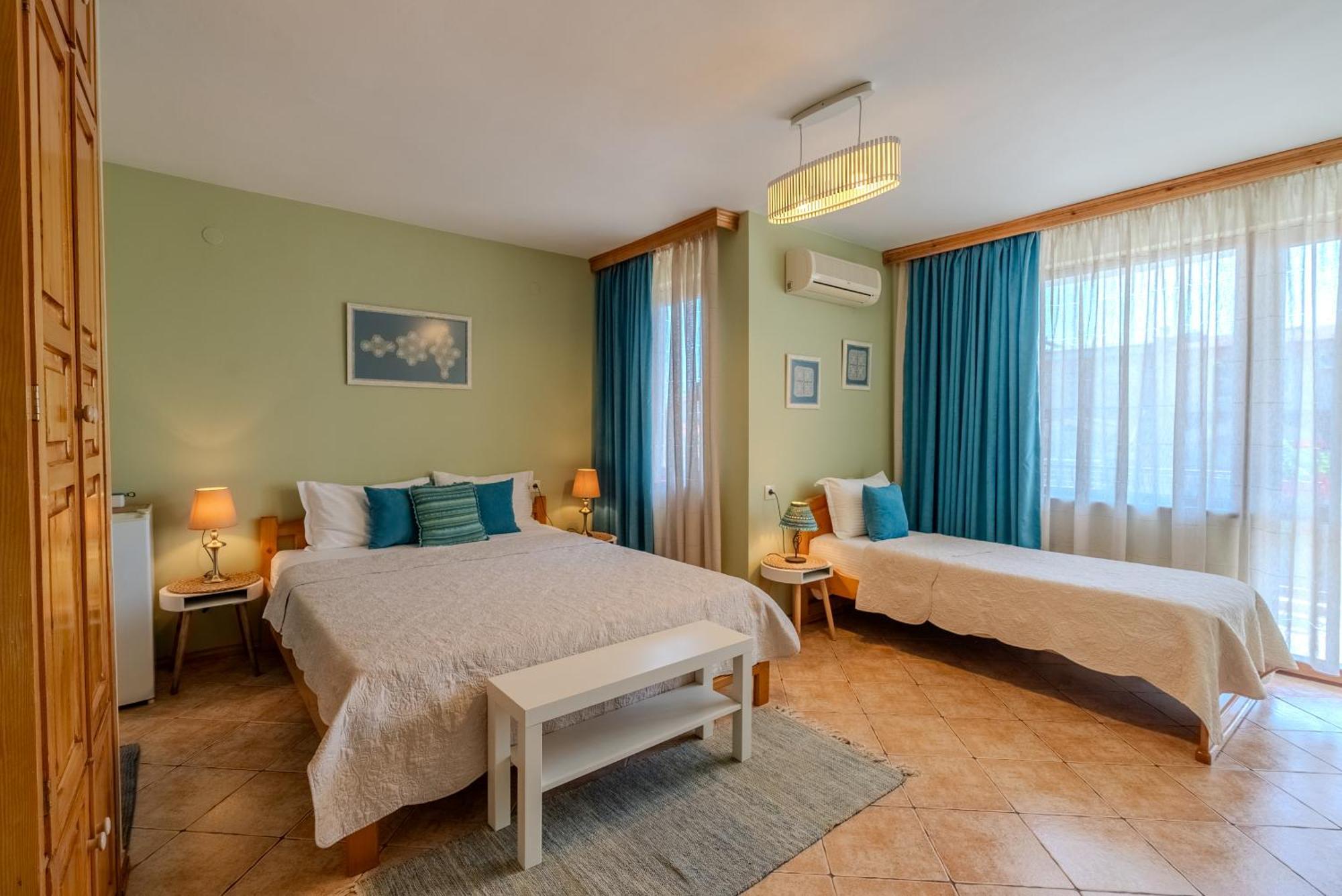 Kalina Guest Rooms Sozopol Exterior foto